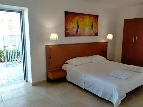 Villa Vele Del Pizzo - Piscina